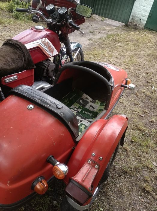 Продам ява 350 6-в з коляской на ходу переоформляється