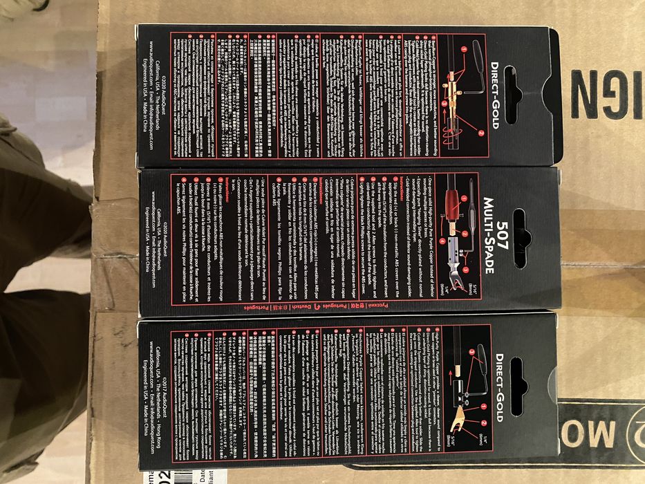 Набір конекторів Audioquest SureGrip100 Banana(multi spade)  set of 8