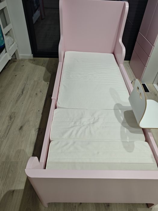Cama Ikea criança rosa com colchão