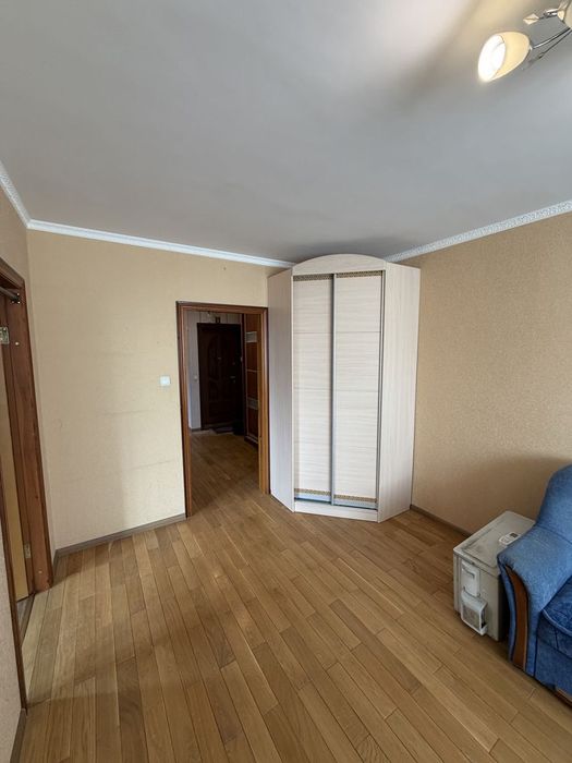 3 к квартира, площа 53 м2, гараж в подарунок. Держпрограми
