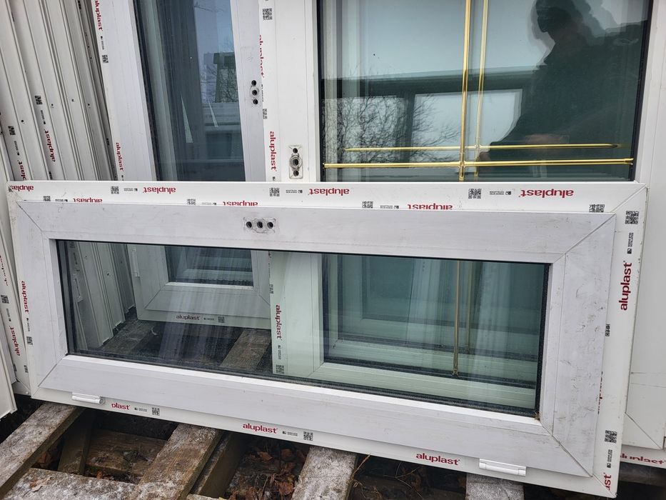 Okna PCV szer 125 x 52 wys