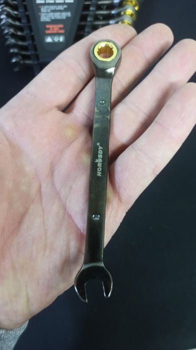 Набір ключів з тріскачкою 8-19 мм Horusdy