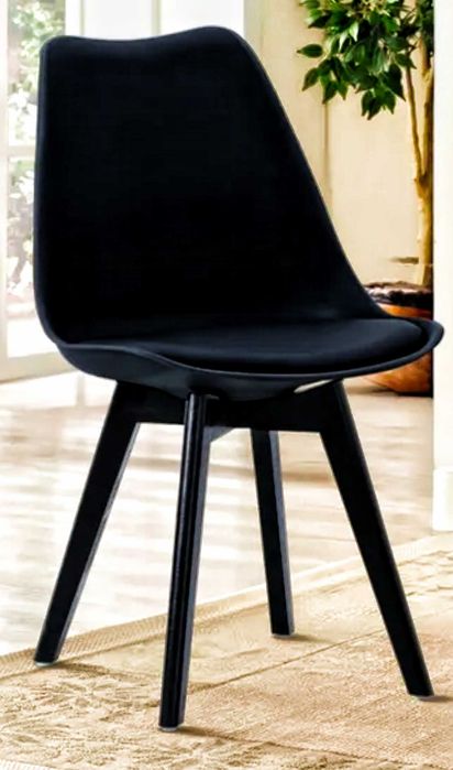 Cadeiras elegantes e muito confortáveis