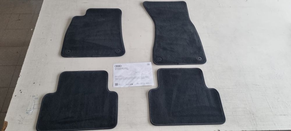 Dywaniki welurowe audi A5 B10 sedan/kombi