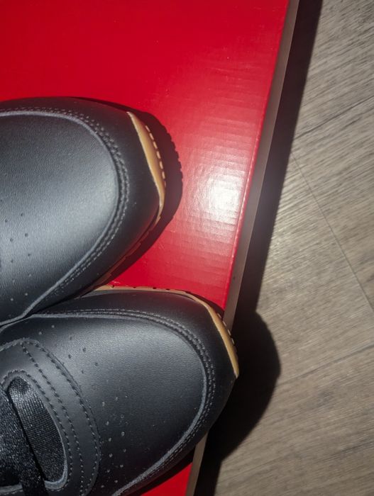 Оригінальні шкіряні кросівки Reebok Classic Leather (29 см )