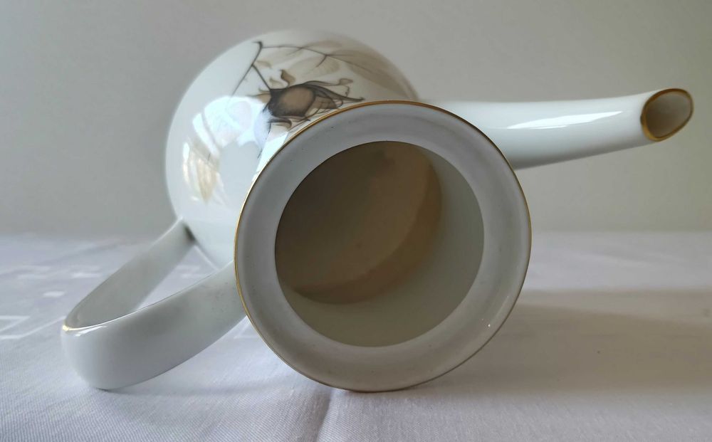 Rosenthal "Schattenrose" – dwa dzbanki 650 i 1000 ml