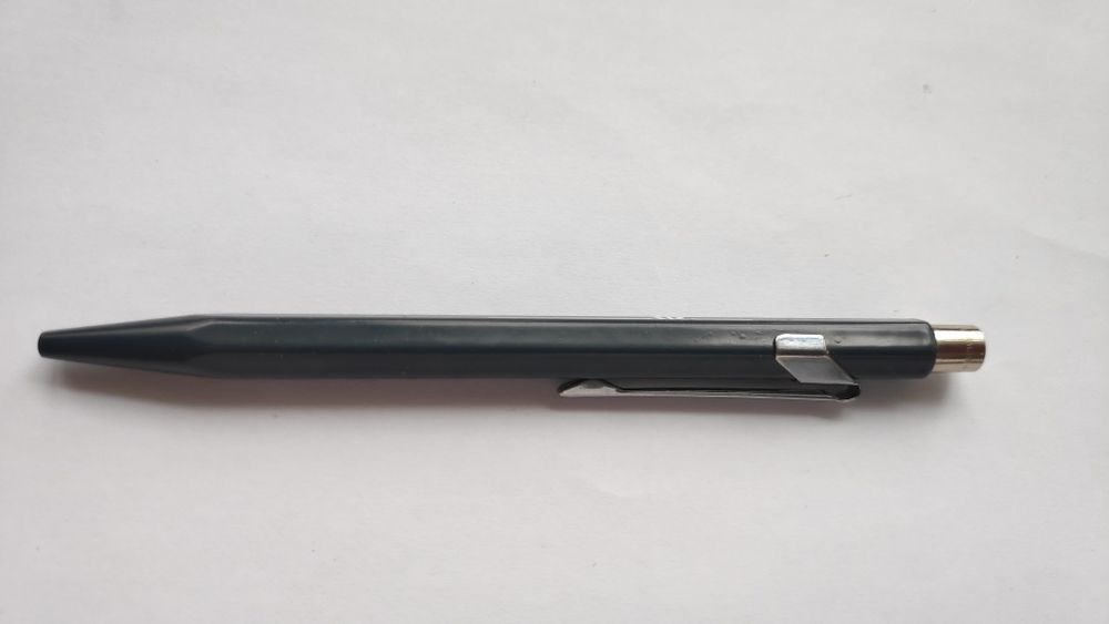 Długopis Caran d'Ache 849