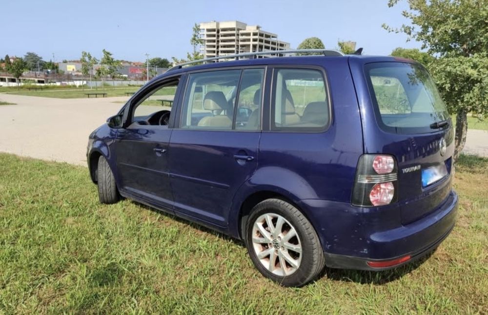 Troco por 4x4 || VW TOURAN
