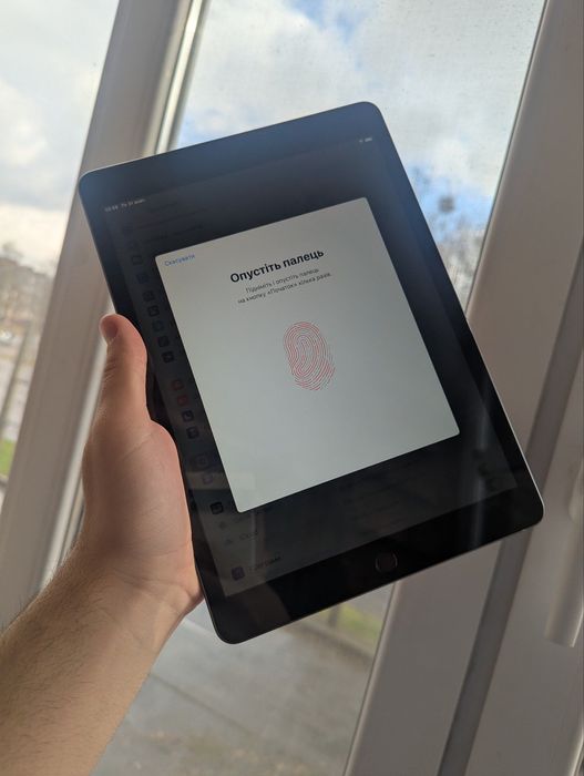 iPad 7 32gb 87% акб