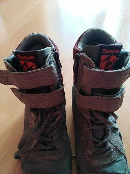 REEBOK buty damskie na koturnie rozmiar 38
