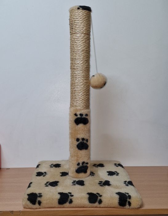 Кігтеточка для кішок з покриттям з тканини Ferplast  30x30x 53 cm