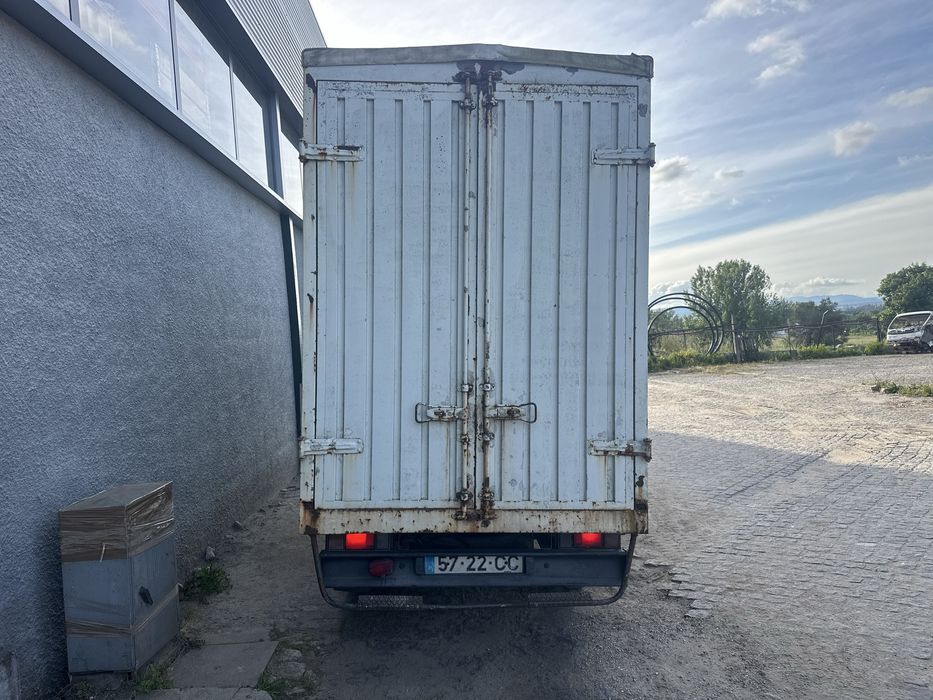 Isuzu NKR 55e 2.8