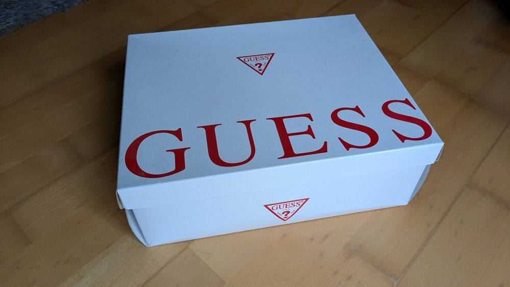 Tenis GUESS, nr  37