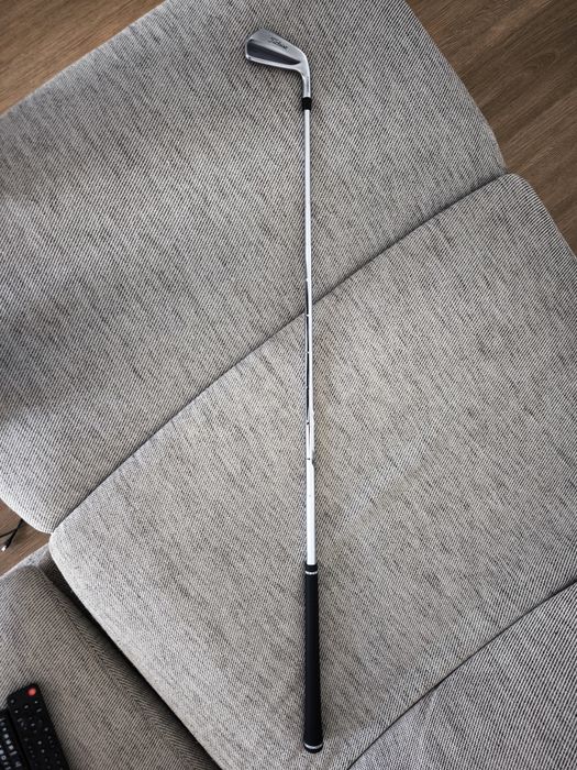 Titleist T150 – Ferro 4 (2025) – Estado Novo