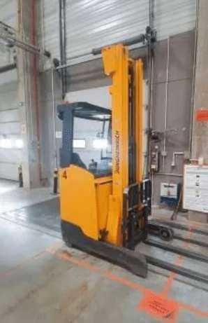 Wózek widłowy ETV 110 (poz 4 op.)