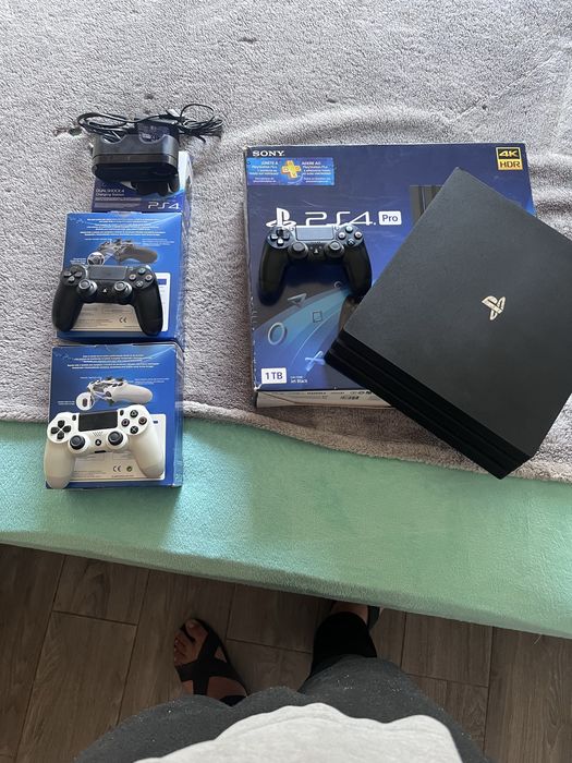 Playstation 4pro 1 t