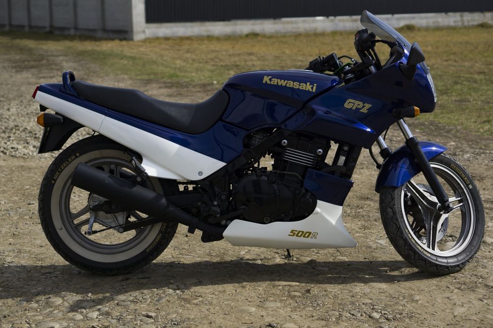 Kawasaki GPZ 500S