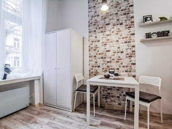 Praska 11, Górna, studio blisko uczelni, BRAK PROWIZJI