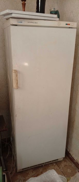 продам морозильную камеру PRIVILEG