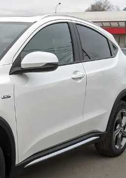 двери honda m-nv є інші запчастини ID4 ID6 MNV ENS1