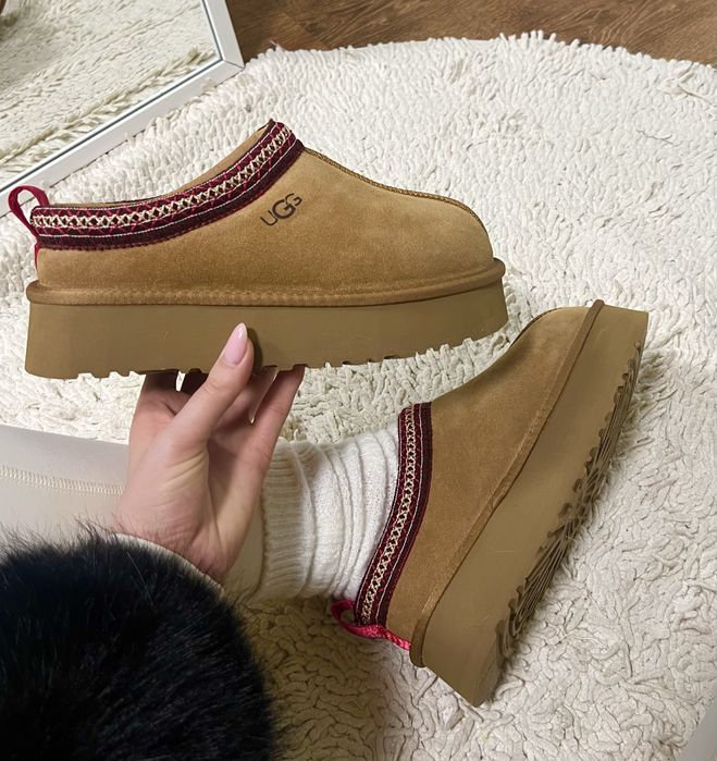 Жіночі замшеві уггі UGG TAZZ на товстій підошві (chestnut)