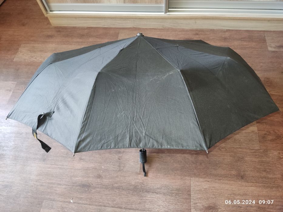 Парасолька( напівавтомат)