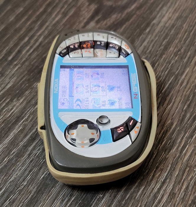Продам Nokia n-gage qd