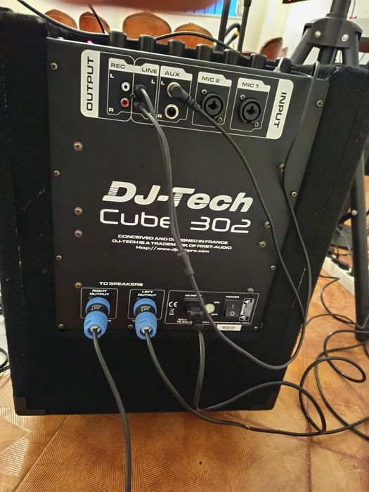 Aparelhagem som DJ- TECH  CUBE 302