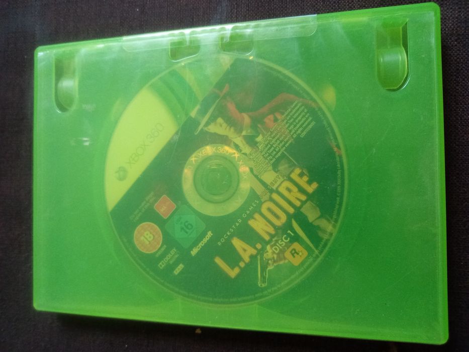 Gra L.A. Noire na konsolę xbox 360 3 płyty!