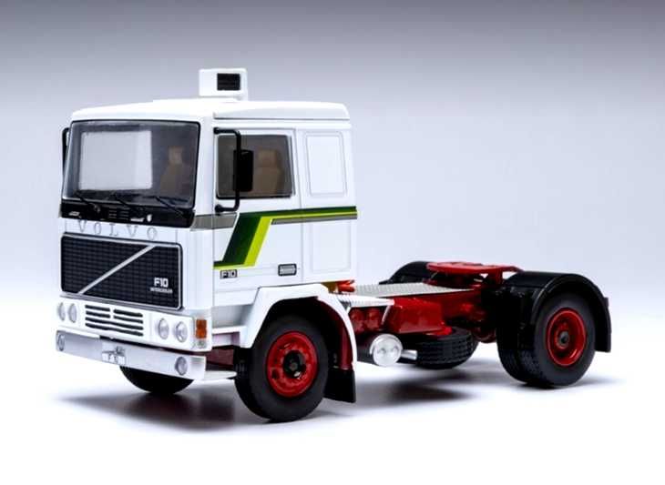 Ixo Volvo F10 1/43