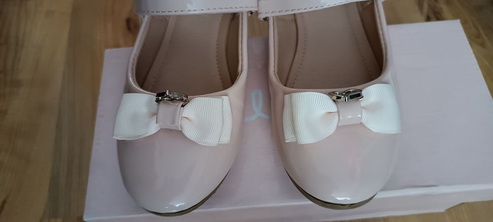 Balerinki lakierki 32 dziewczęce Smyk Cool beżowe