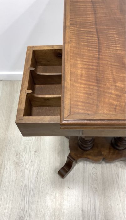Mesa de jogo D. Maria.