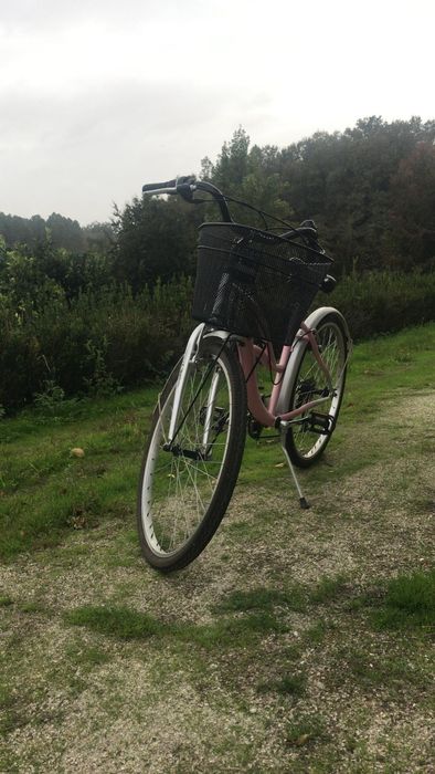Venda bicicleta cor rosa
