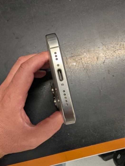 Iphone 16 pro 128gb