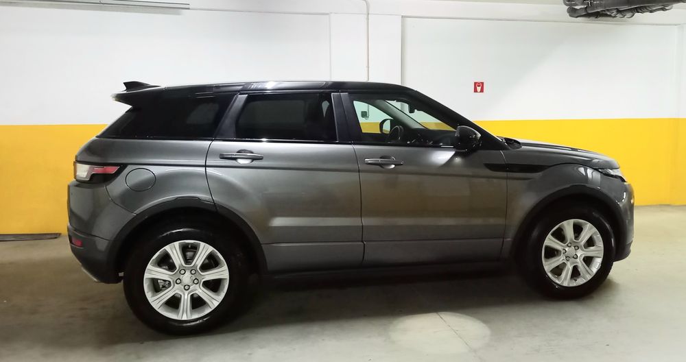 Range Rover Evoque 2.0 HSE Full Extras Nacional