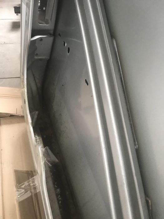 Caddy двері праві сірі