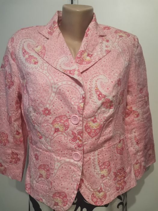 Marynarka damska Kombiworld rozm 40, guziki, wzór, odcienie różu
