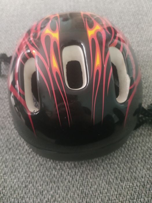Kask rowerowy Axer flame mbk