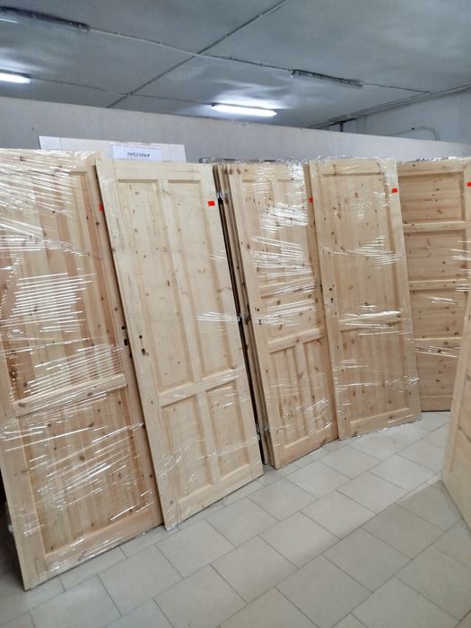 Drzwi sosnowe 70tki