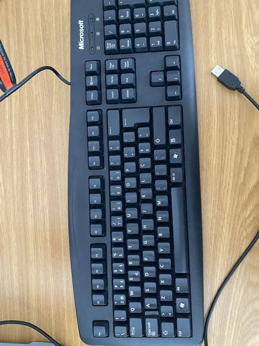 Microsoft Keyboard64737752696194124
