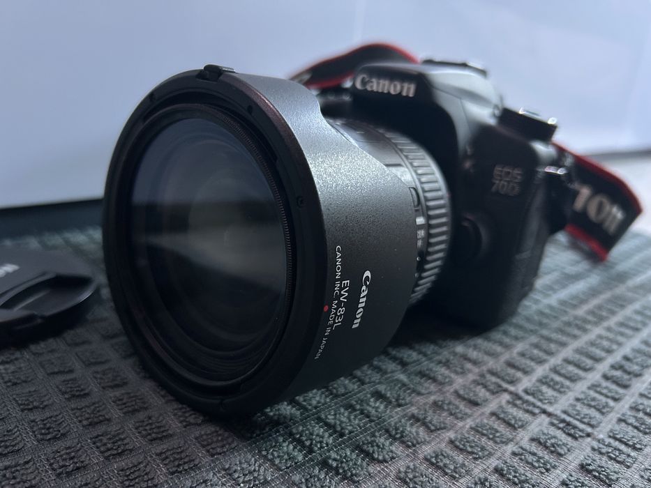 Aparat Canon EOS70D / EF 24–70 mm f/4L jak nowy
