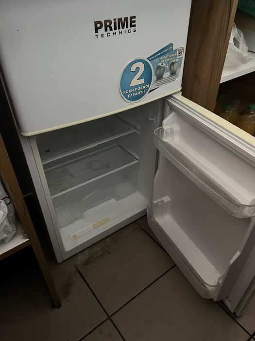 Холодильник для кавярні  маленький 85 см