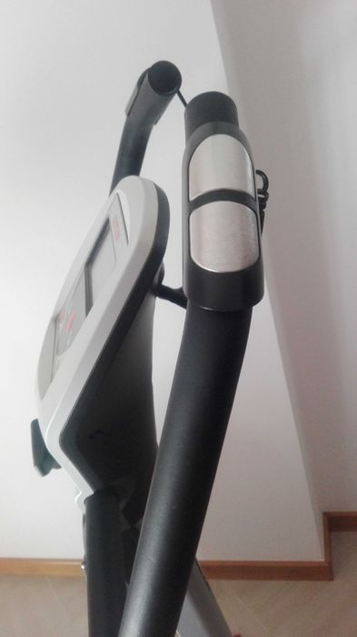 Bicicleta estática de treino