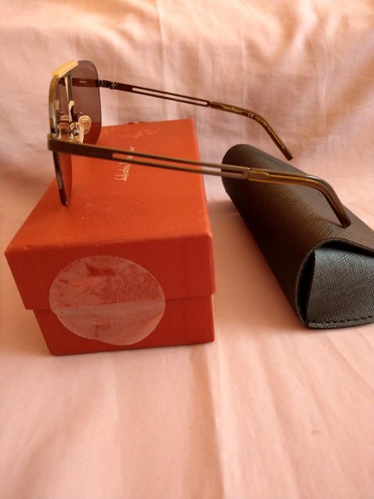 Wyprzedaż okulary męskie Salvatore Ferragamo.