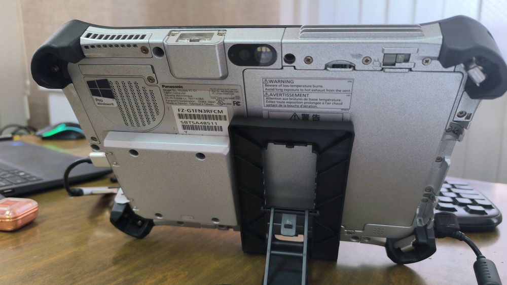 Panasonic Toughpad FZ-G1