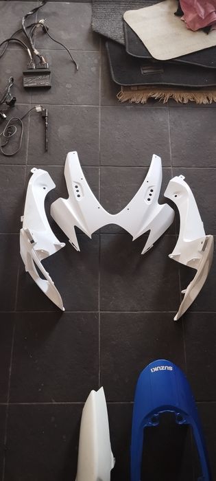 Plásticos Suzuki GSXR 600 750 K6 k7 Novos e usados