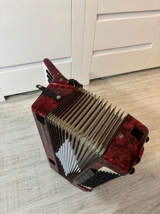 Akordeon Weltmaister Stella