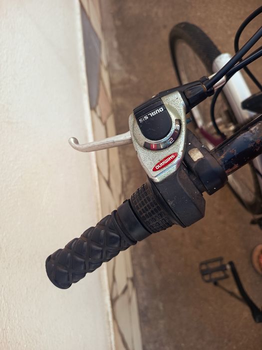 Bicicleta Kuro em ótimo estado
