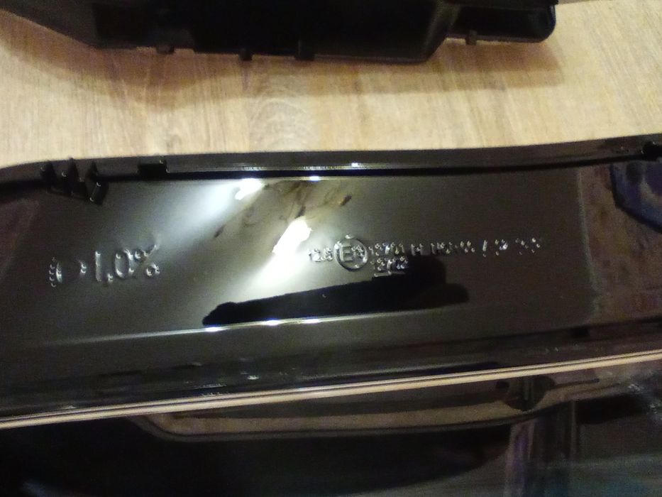 Скло фари BMW X3 E83 2004-2010