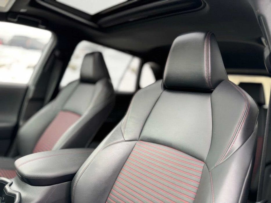 Toyota RAV4 Prime XSE      2023